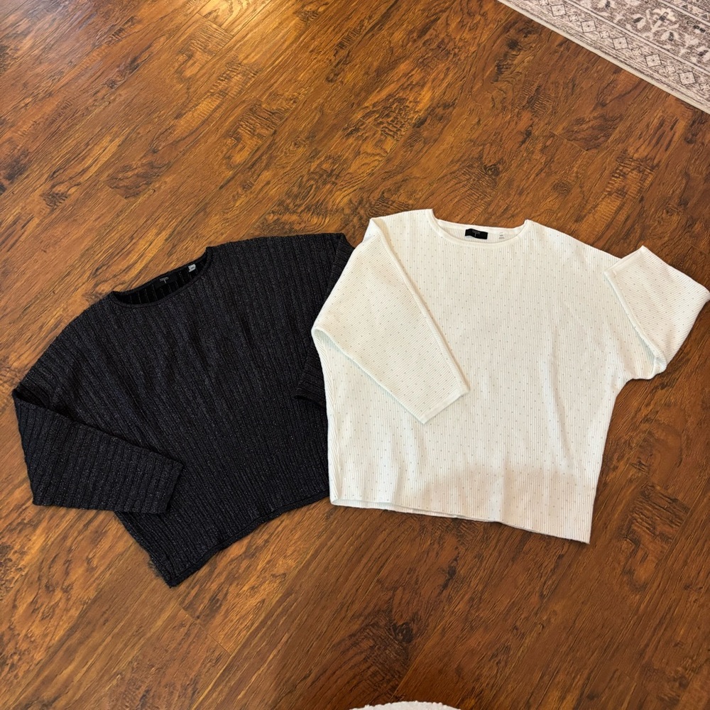 TAHARI lightweight sweater lot! 2 Dolman Sleeve Boat Neck Ribbed Knit Sweaters M